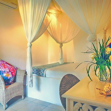 Villa White Stars Семиньяк Экстерьер фото